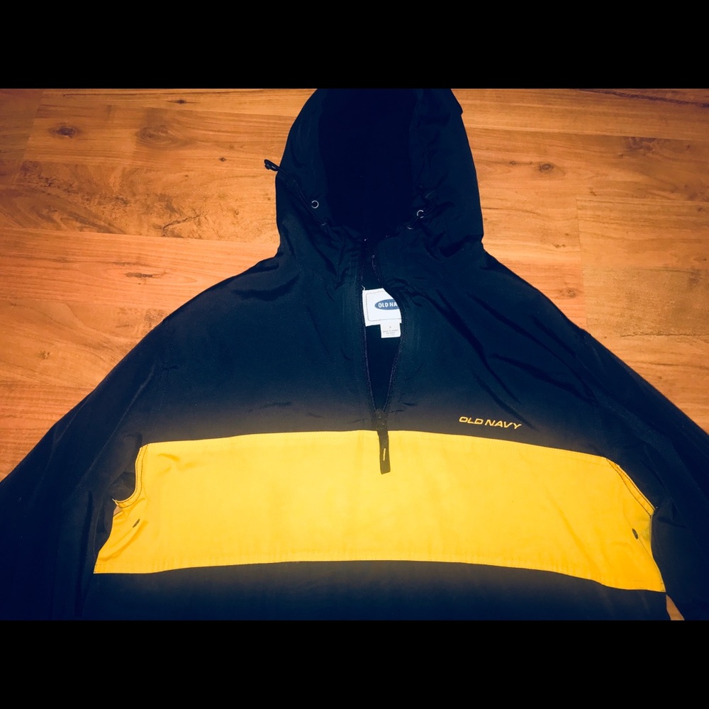 Old Navy Polyurethane Windbreaker Large